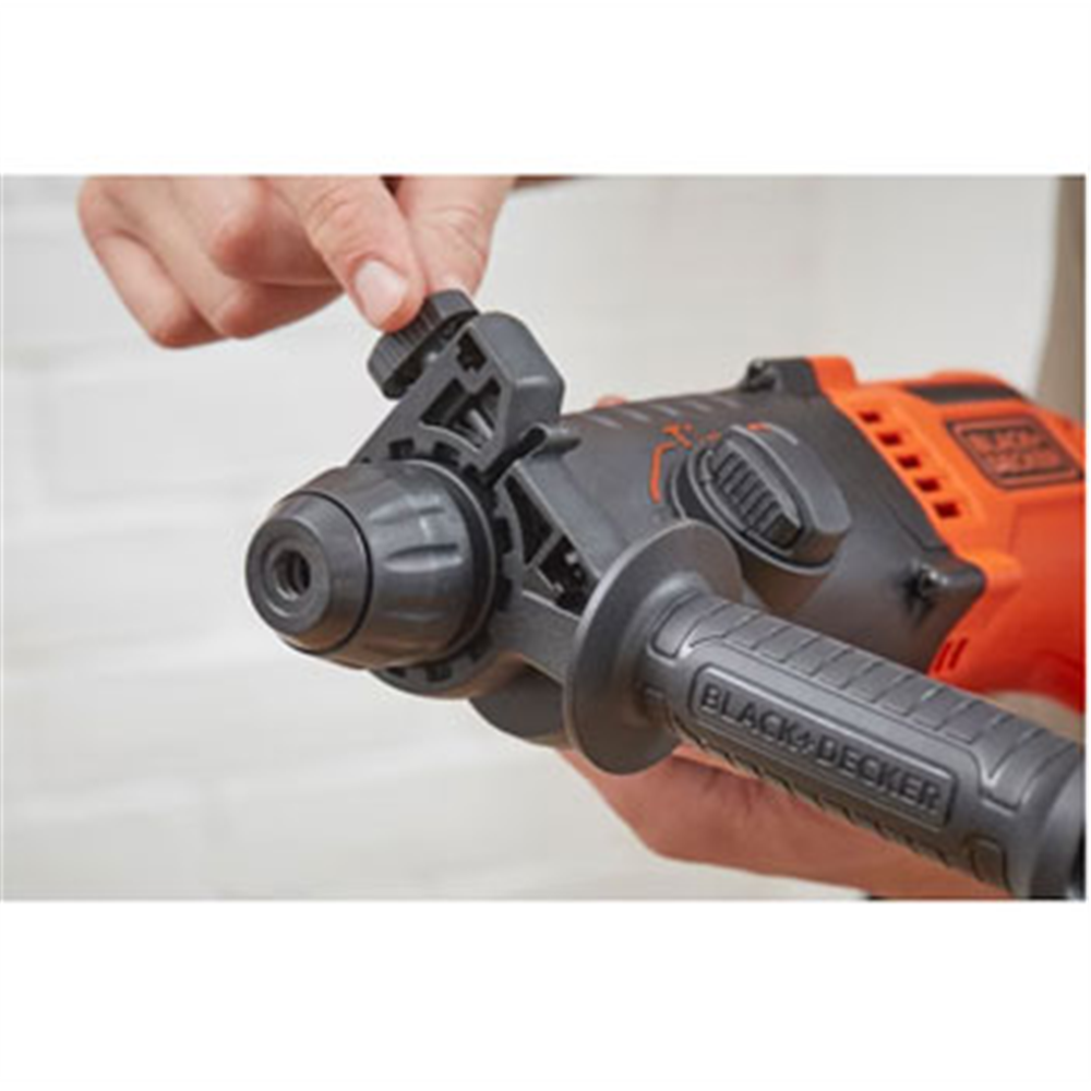 Black+Decker SDS-PLUS bušilica 650W BEHS01